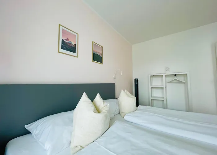 Apstay Center I Parking Option I Self Check-in Graz