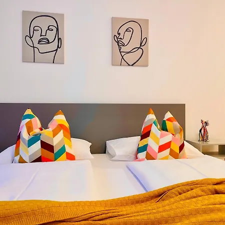 Apartment Apstay Center I Free Parking I Self Check-in *