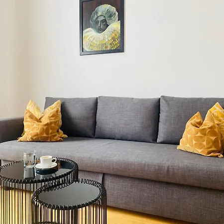 Apartment Apstay Center I Parking Option I Self Check-in *