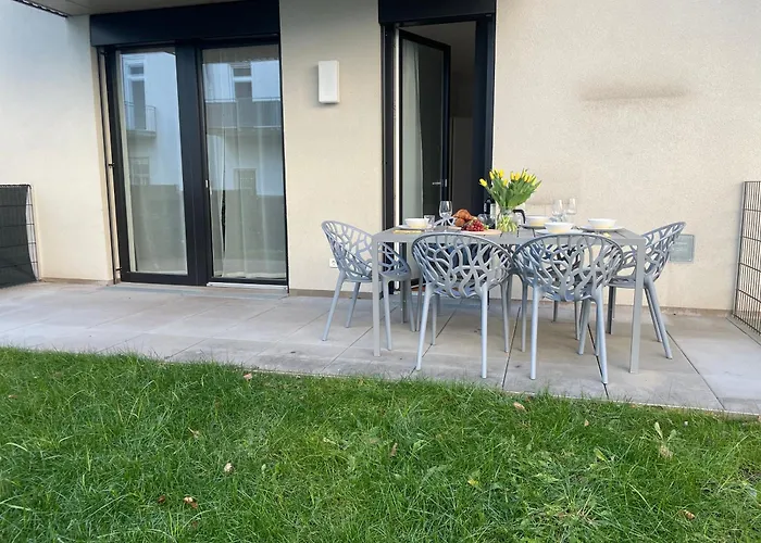 Apstay Center I Parking Option I Self Check-in Graz